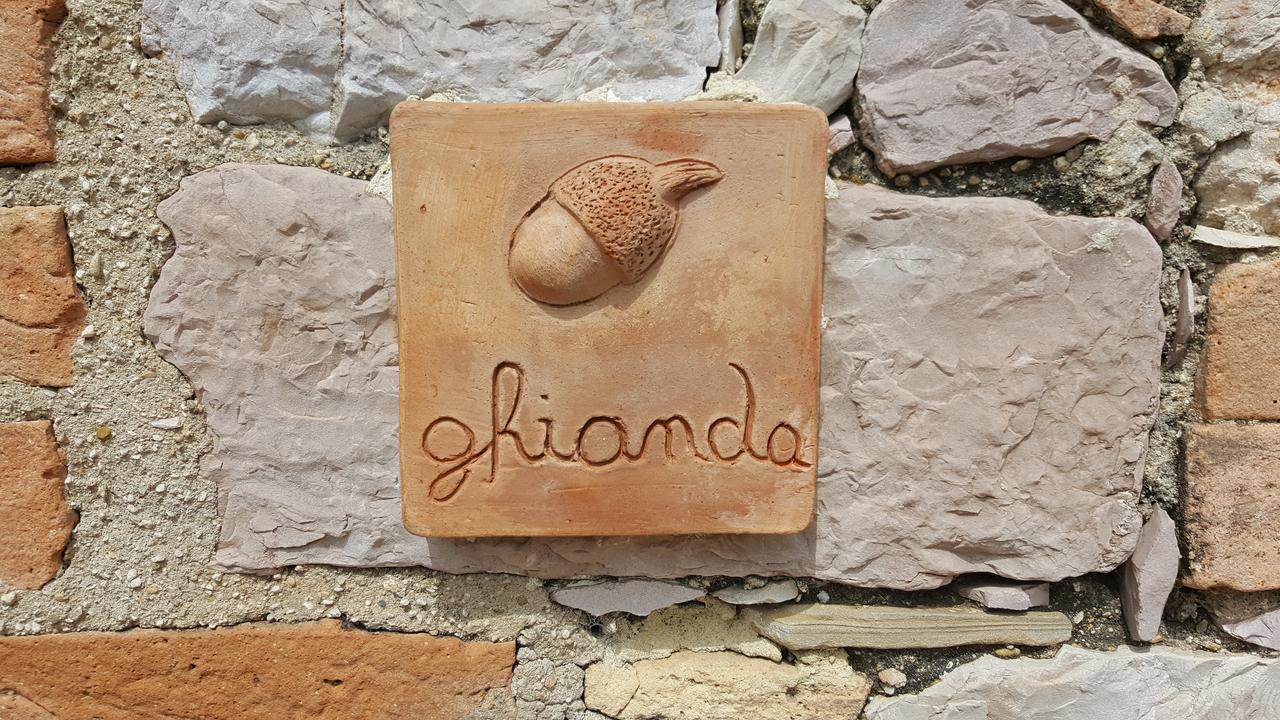 Villa Agriturismo Rustichino Giano dellʼUmbria Exterior foto